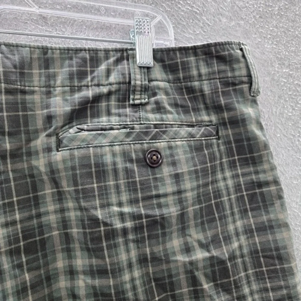 Eddie Bauer Men Shorts 38 Green Plaid Cargo Pockets‎ Outdoor Hiking